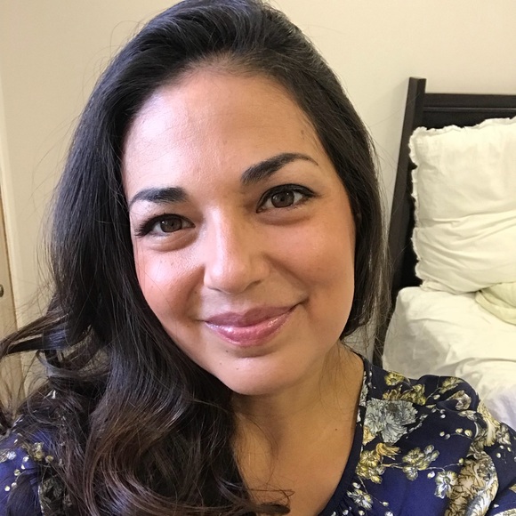 Meet your Posher, Clara - Picture 1 of 1